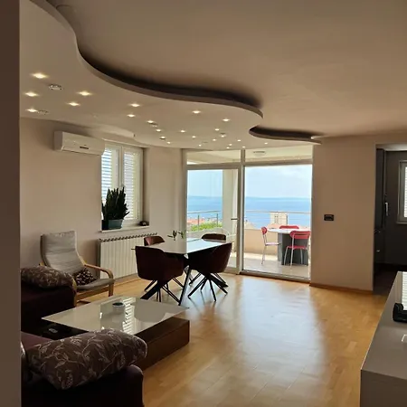 Sunny Day Self Check In Apartment Rijeka Exterior photo